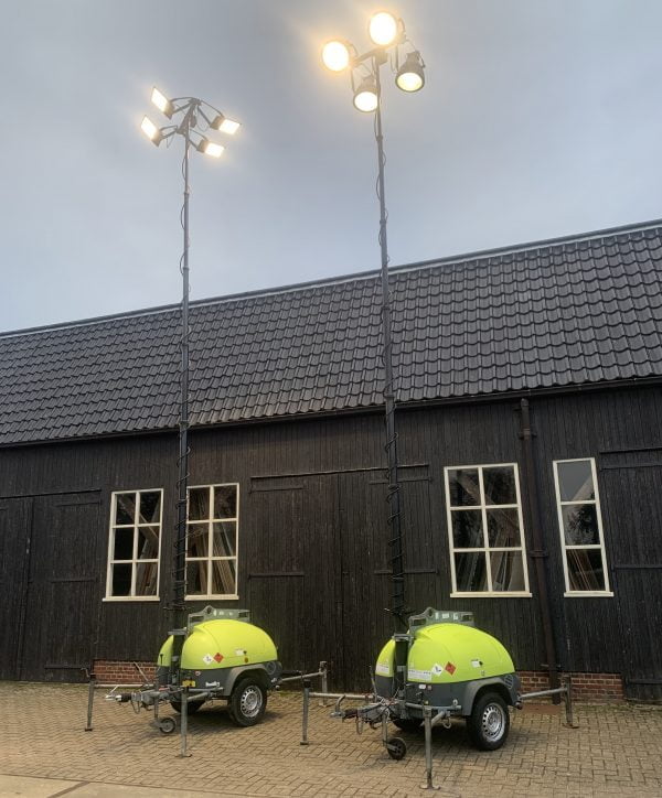 Mobiele Lichtmasten - hydraulisch LED V-32302-1
